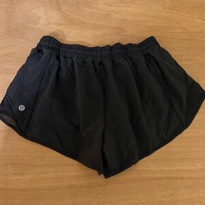 lululemon athletica Women's Black Hotty Hot Athletic Running Workout Shorts 10